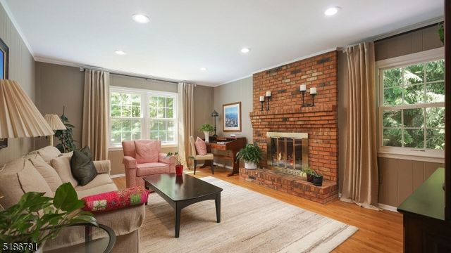 25 Angus Ln, Warren Twp., NJ 07059