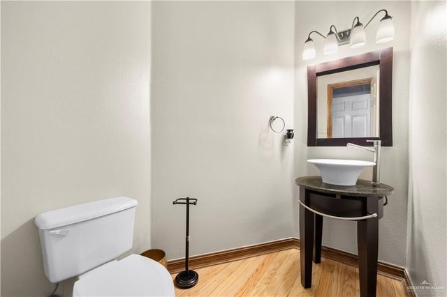 1520 N Alamo Road, Alamo, TX 78516