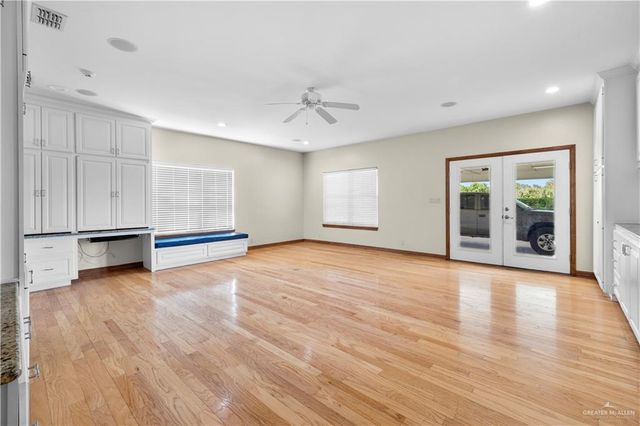 1520 N Alamo Road, Alamo, TX 78516