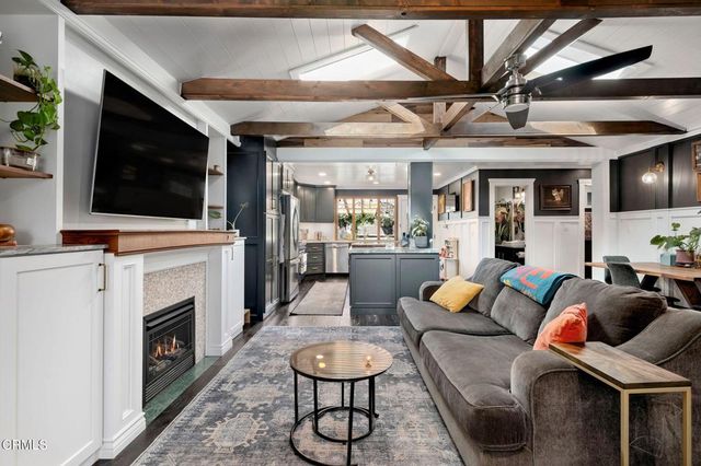 1177 E Collins Street, Oxnard, CA 93036