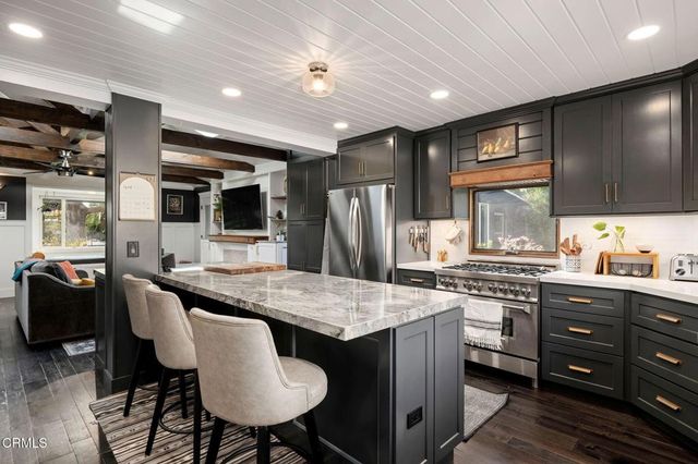 1177 E Collins Street, Oxnard, CA 93036