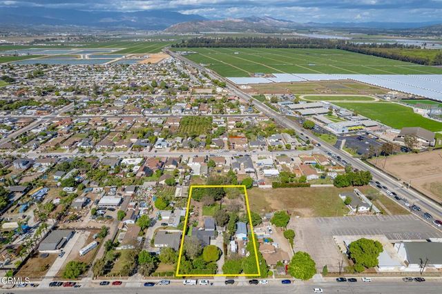 1177 E Collins Street, Oxnard, CA 93036