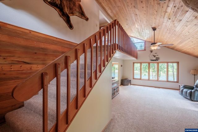 11874 Riverhaven Ln SE, Stayton, OR 97383