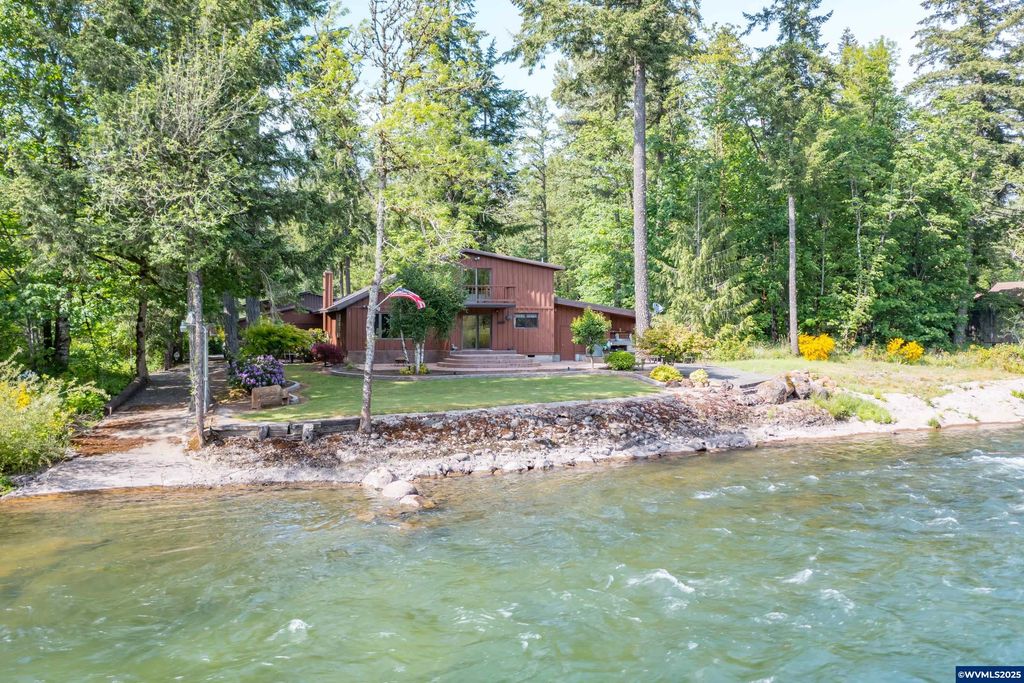 11874 Riverhaven Ln SE, Stayton, OR 97383