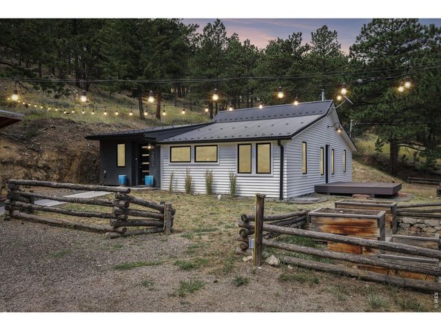 281 County Road 83, Boulder, CO 80302