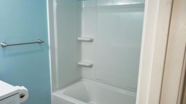 160 Clarendon Road, Pacifica, CA 94044