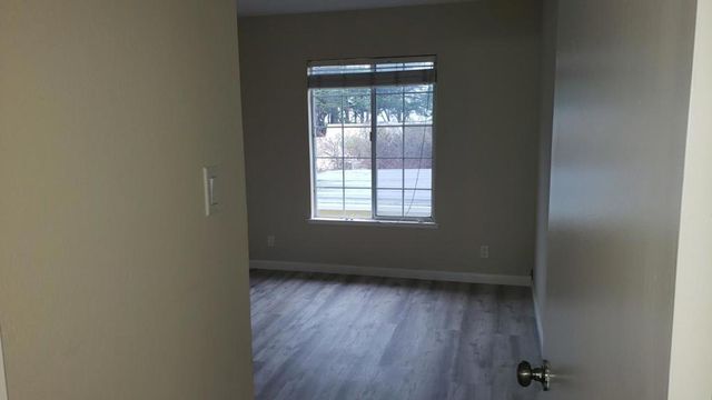 160 Clarendon Road, Pacifica, CA 94044