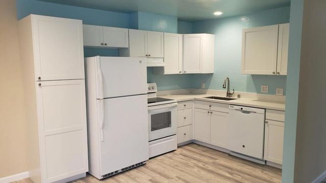 160 Clarendon Road, Pacifica, CA 94044