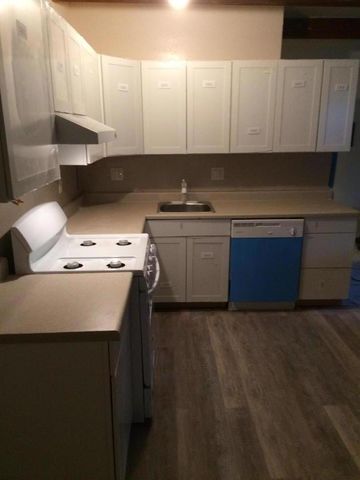 160 Clarendon Road, Pacifica, CA 94044