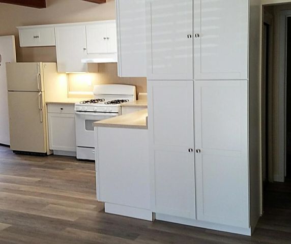 160 Clarendon Road, Pacifica, CA 94044