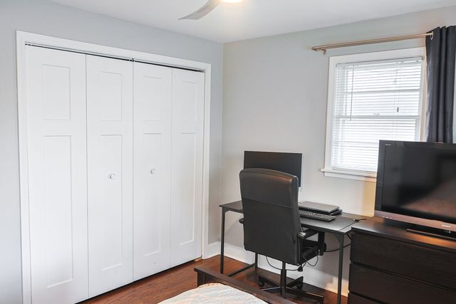 227 N Butterfield Road, Libertyville, IL 60048