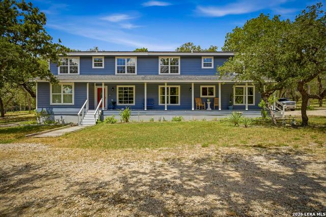 156 Deep Woods Dr, Seguin, TX 78155