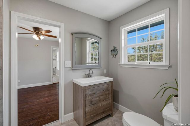 156 Deep Woods Dr, Seguin, TX 78155