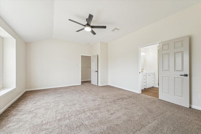 218 Diamond Bay Drive, Dickinson, TX 77539