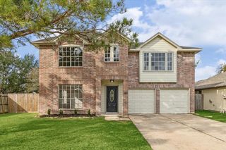 218 Diamond Bay Drive, Dickinson, TX 77539