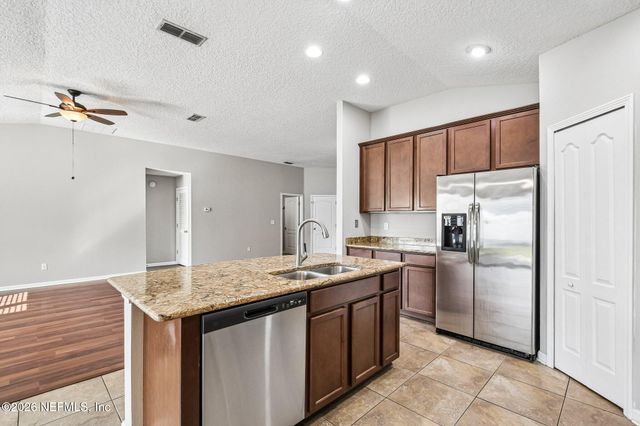 16421 TISONS BLF Road, Jacksonville, FL 32218