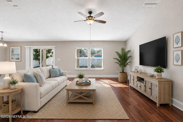 16421 TISONS BLF Road, Jacksonville, FL 32218