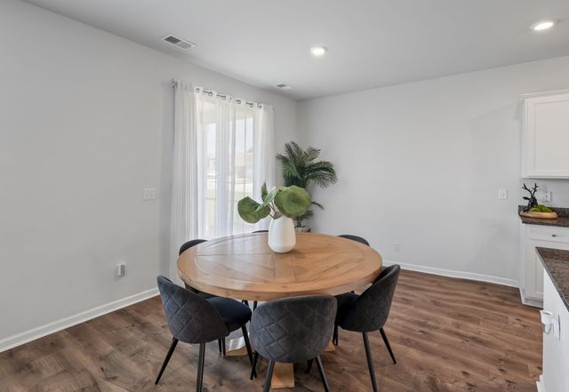 411 Bering Lane, Summerville, SC 29486