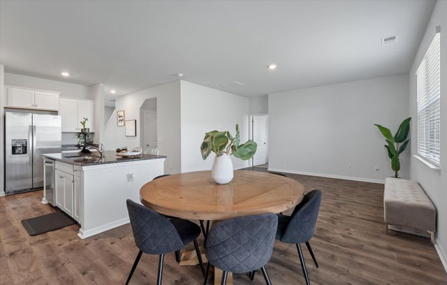 411 Bering Lane, Summerville, SC 29486