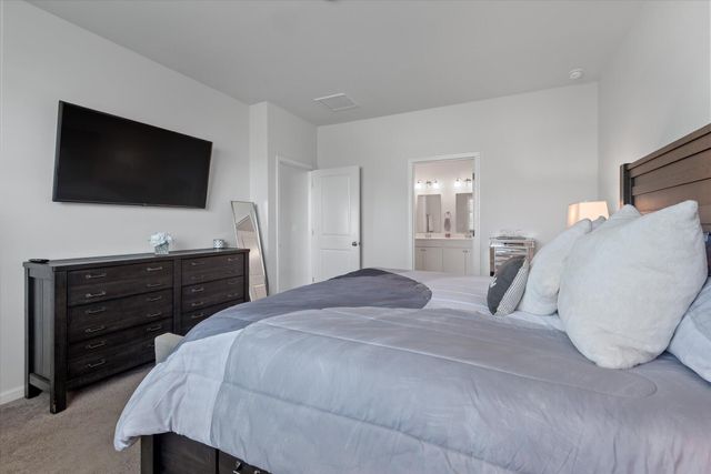 411 Bering Lane, Summerville, SC 29486