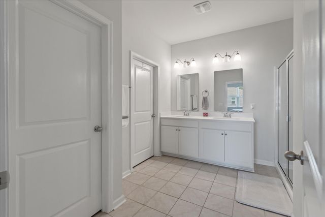 411 Bering Lane, Summerville, SC 29486