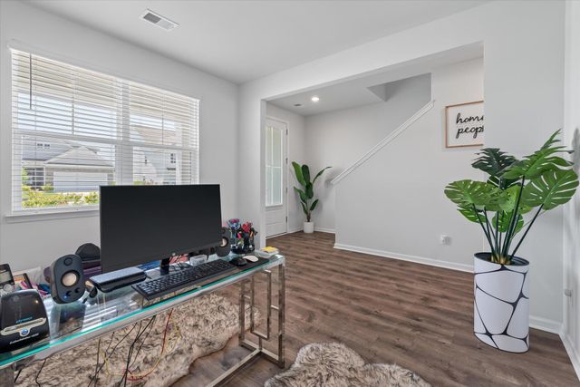 411 Bering Lane, Summerville, SC 29486