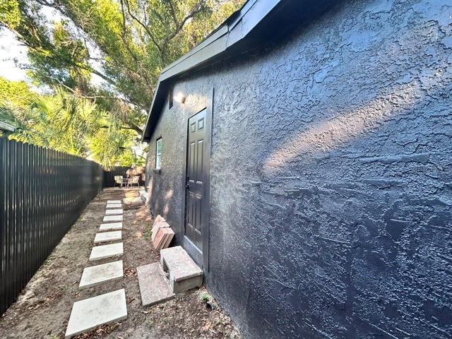 4607 N 35TH STREET, Tampa, FL 33610