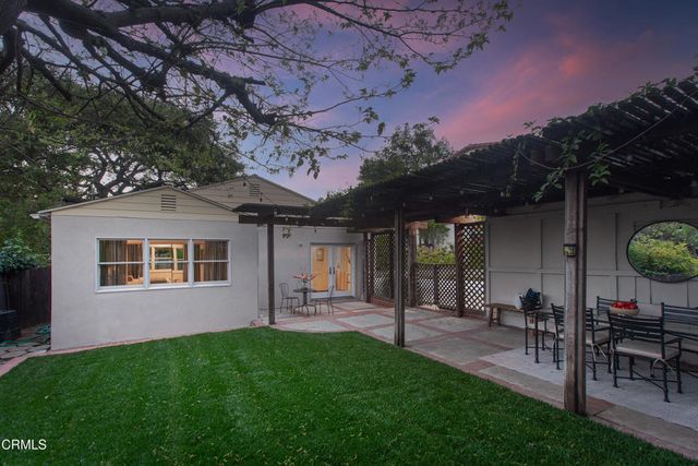 524 Glen Holly Drive, Pasadena, CA 91105