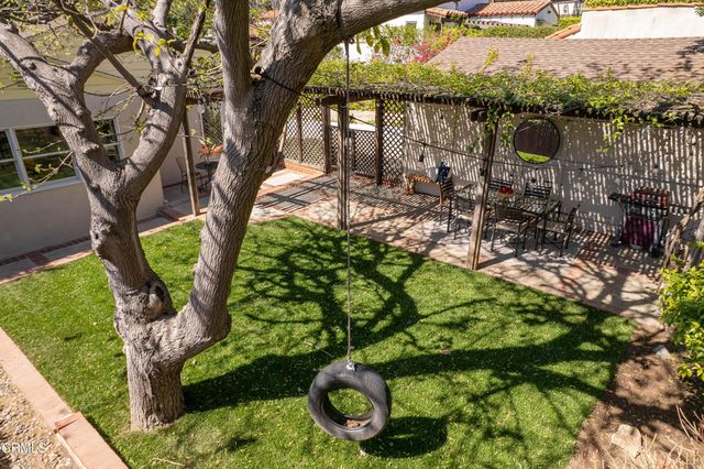 524 Glen Holly Drive, Pasadena, CA 91105