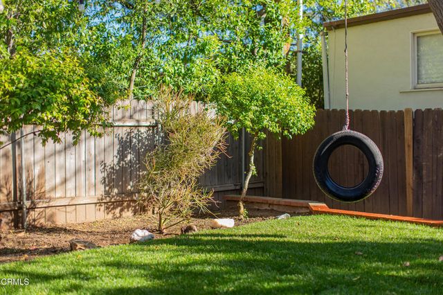 524 Glen Holly Drive, Pasadena, CA 91105