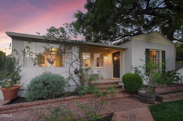 524 Glen Holly Drive, Pasadena, CA 91105