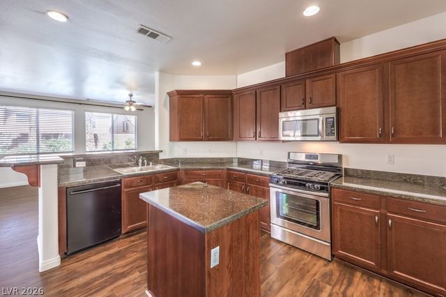 8132 Pink Desert Street, North Las Vegas, NV 89085