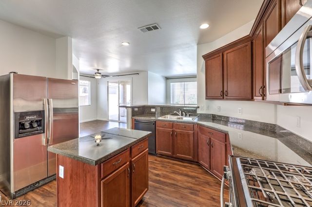8132 Pink Desert Street, North Las Vegas, NV 89085
