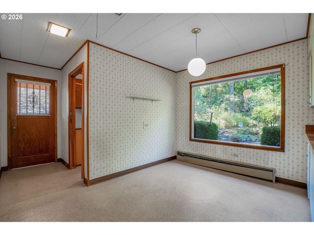 5910 W A St, West Linn, OR 97068