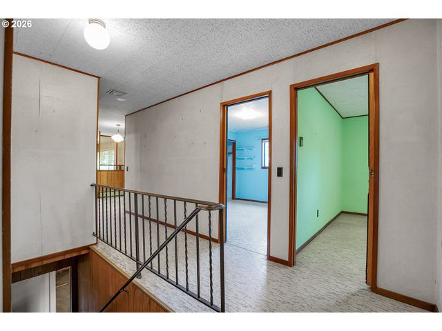 5910 W A St, West Linn, OR 97068