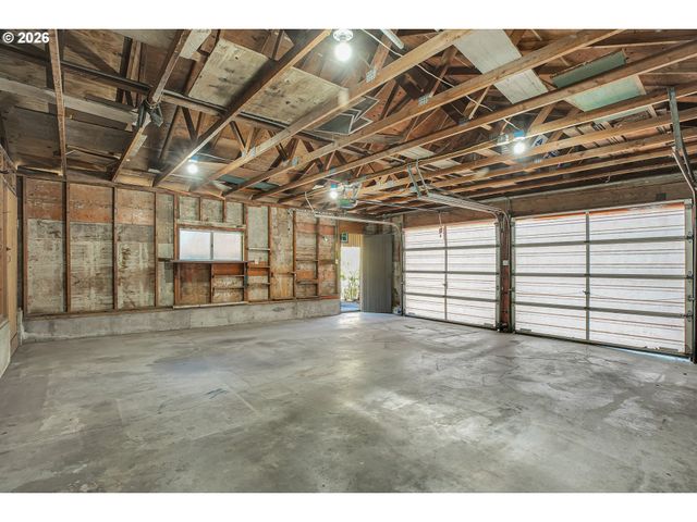 5910 W A St, West Linn, OR 97068