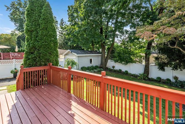 126 Sylvan Avenue, Leonia, NJ 07605