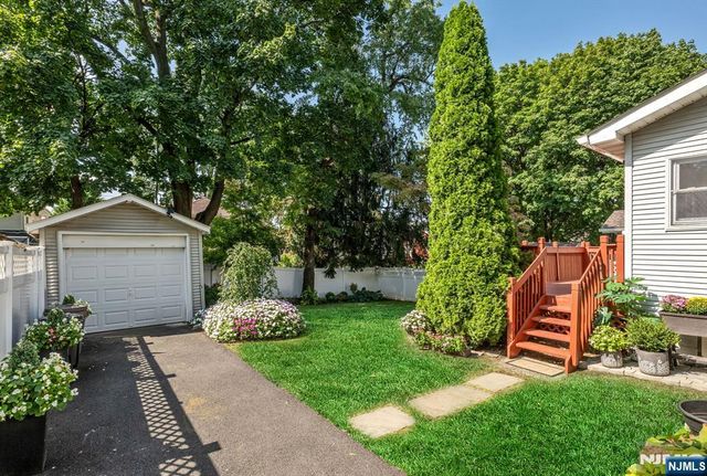 126 Sylvan Avenue, Leonia, NJ 07605