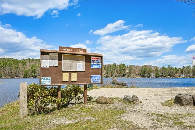 17 Seminole Road, Hillsborough, NH 03244