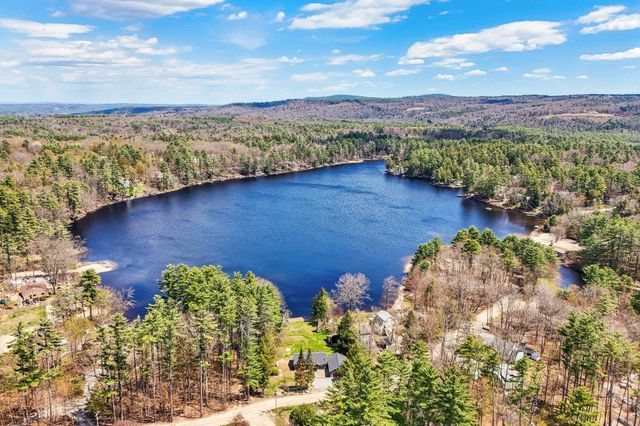 17 Seminole Road, Hillsborough, NH 03244