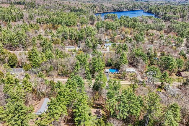 17 Seminole Road, Hillsborough, NH 03244