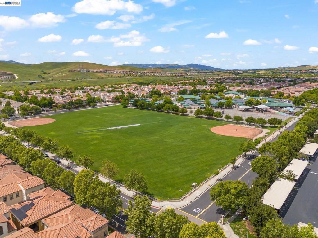 Image 37 of property listing at 5119 Rowan Drive, San Ramon, CA 94582