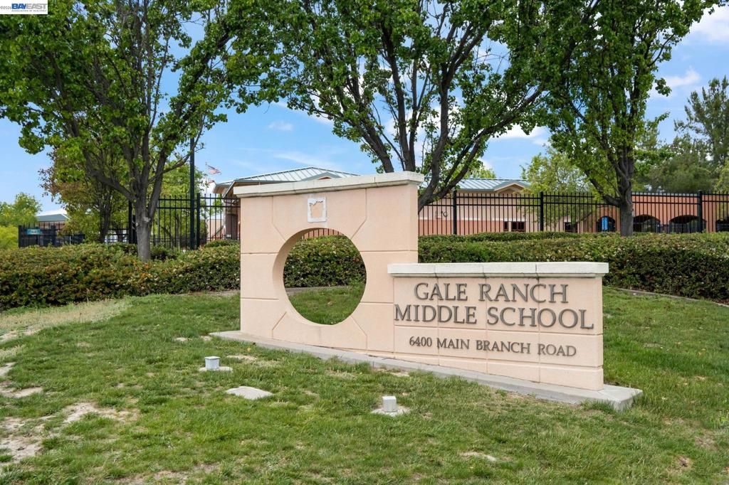 Image 39 of property listing at 5119 Rowan Drive, San Ramon, CA 94582