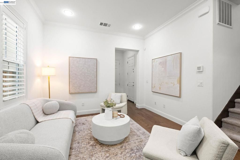 Image 9 of property listing at 5119 Rowan Drive, San Ramon, CA 94582