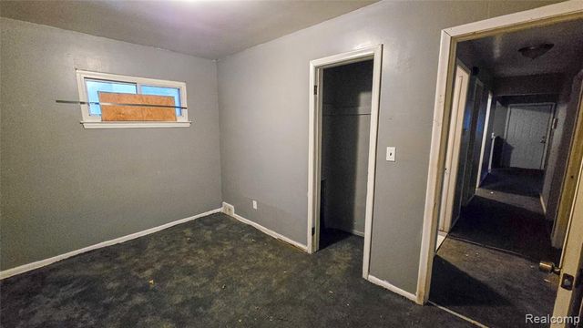 8543 Mark Twain Street, Detroit, MI 48228