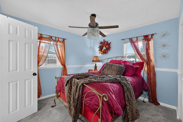 212 Mimosa Dr, Palatka, FL 32177