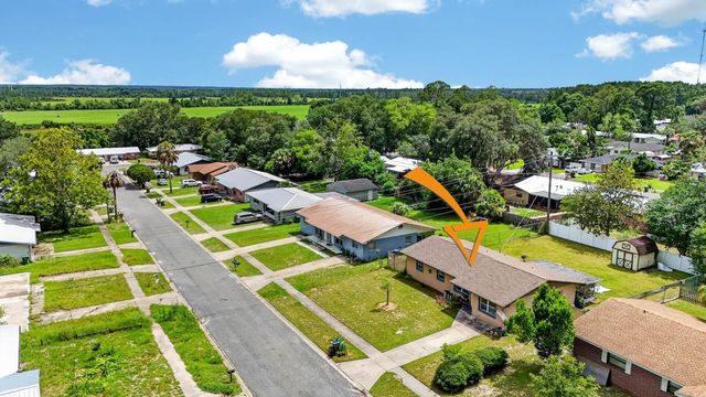 212 Mimosa Dr, Palatka, FL 32177