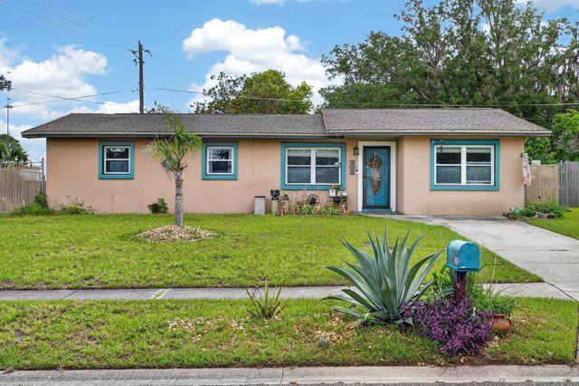 212 Mimosa Dr, Palatka, FL 32177