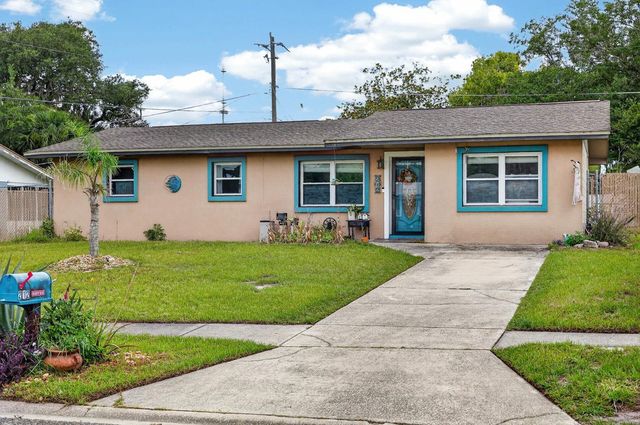 212 Mimosa Dr, Palatka, FL 32177
