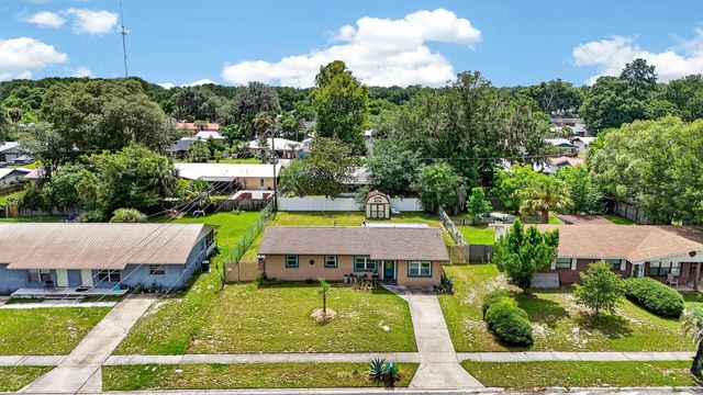 212 Mimosa Dr, Palatka, FL 32177
